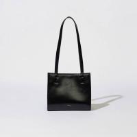 ราคา พรีออเดอร์ Stand Oil Oblong Bag Mini (22007179024)