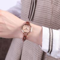 ราคา JULIUS ของแท้นาฬิกาผู้หญิงสายหนังสีขาวดำนาฬิกาผู้หญิงมีสไตล์แฟชั่นอินเทรนด์แตกต่างกันรูปหลายเหลี่ยมนักเรียนหญิง (371831252)