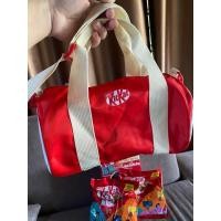 ราคา แถมกระเป๋า KitKat mini 16ชิ้น แถมกระเป๋าสุดชิค ขนาดกระเป๋า9นิ้ว (21731009435)