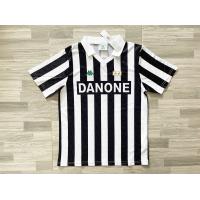 ราคา เสื้อฟุตบอลรวมยูเวนตุส เกรดแฟนบอล ปีปัจจุบัน และ ย้อนยุค Juventus Retro Jersey 1995 2024 (19394936891)