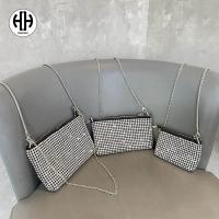 ราคา กระเป๋าใส่เหรียญ ลิปสติก ประดับเพชรเทียม ขนาดเล็ก แต่งสายโซ่คล้อง แบบใหม่ แฟชั่นสําหรับสตรี เพชรวิ้งวับกระแทกตา (20983821504)