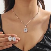 ราคา 3PCS Elegant Rhinestone Necklace And Earrings Set For Women Bridal Wedding Prom Jewelry Set (22092444982)