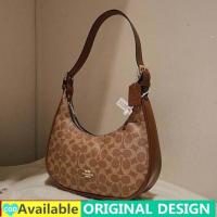 ราคา กระเป๋าถือ COACH Reticule ของแท้ใหม่2024กระเป๋าสะพายสำหรับผู้หญิงลดราคากระเป๋ากระเป๋าโท้ทหนัง PU แท้กระเป๋าสะพายข้างความจุขนาดใหญ่สำหรับนักเรียน MODE Korea มีซิปกระเป๋าคลัทช์หูจับกระเป๋ากระเป๋าช้อปปิ้