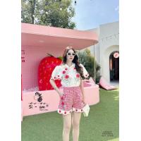 ราคา เซตเสื้อขาวคอปกงานปักกางเกงสีแดงลายสก็อต (22224535257)