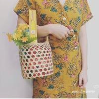 ราคา ตะกร้าสานไม้ไผ่ ชะลอมหูหิ้ว กระเช้าสานไม้ไผ่ ชะลอมสังฆทาน ไม่รวมของด้านใน ขนาด 6x6 นิ้ว (9620998339)