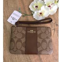 ราคา COACH F58035 CORNER ZIP WRISTLET IN SIGNATURE COATED CANVAS WITH LEATHER คล้องแขน 1 ซิป 6 (2473972965)
