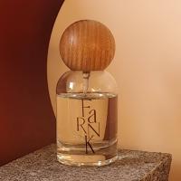 ราคา FRANK EAU DE PARFUM EDP น้ำหอมสำหรับฉีดตัว เข้มข้นติดทนนาน (21837420460)