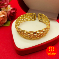 ราคา กำไล C ทองเหลืองลายเปียเงาสลับจิก ฟรีไซส์ งานดิบทองเหลือง ไม่ได้ชุบทอง ใส่ในชีวิตประจำวันได้ รูปถ่ายจากสินค้าจริง (22074836735)