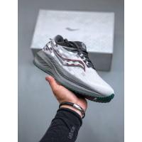 ราคา Saucony Triumph 21 Road Running Shoes Mens And Womens Grey Sports Shoes (21997496996)