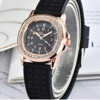 ราคา นาฬิกาแบรนด์ Geneva งานแท้ นาฬิกาผู้หญิง สายซิลิโคนอย่างดี ระบบอนาล๊อค (21996239998)