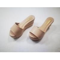 ราคา yeong yeou รองเท้าแตะแฟชั่นส้นเตารีดแบบสวมส้นสูง3นิ้ว รหัส yy3001 (19596485056)