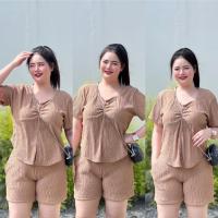ราคา ชุดเซ็ตสาวอวบ เสื้อ กางเกงขาสั้น ผ้าท๊อฟฟี่ ใส่สบายมาก (22131897018)