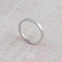 ราคา Pretty Moment แหวนเพชรเดี่ยวแบบเหลี่ยม cz หนา 2 mm สีเงิน สีโรสโกล สีทอง หุ้มหนามเตย สแตนเลส แข็งแรงทนทาน ของขวัญ (16437706781)