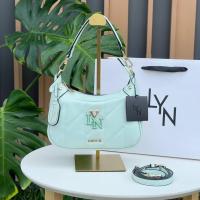 ราคา LYN New กระเป๋าสะพาย ทรงถือ หนังPULeather รุ่นใหม่ชนช้อปงานBrand งานoutlet SALE60 70 OFF (21396536128)