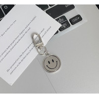 ราคา ร้านในไทย พร้อมส่ง Keychain พวงกุญแจ โรบอทหุ่นยนต์สีเงิน พวงุญแจโลหะ รูป สมายลี่ ฝาโค้ก รูปผีเสื้อ พวงกุญแจผีเสื้อ (21349060913)