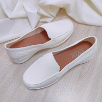 ราคา คัชชูหญิงพร้อมส่ง ลด5 ของแถม 5 สี เสริมสูง 1 5 นิ้ว พร้อมส่ง รองเท้าคัชชูส้นสูง หนังนิ่ม เบาใส่สบาย เบอร์36 40 (20046375778)