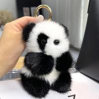 ราคา Yijing เครื่องประดับกระเป๋าสุภาพสตรีตุ็กตาแพนด้าปุกปุยขนาดเล็กพวงกุญแจขนมิงค์แพนด้าเลียนแบบน่ารักพวงกุญแจรถหมีแพนด้าน่ารักพวงกุญแจรถของขวัญแฟชั่น (22237458695)