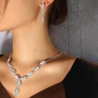 ราคา 3PCS Elegant Rhinestone Necklace And Earrings Set For Women Bridal Wedding Prom Jewelry Set (22092444976)