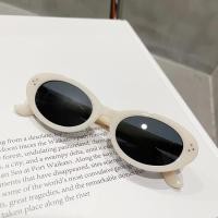 ราคา แว่นตากันแดดวินเทจแบรนด์แว่นกันแดดผู้หญิงย้อนยุคสำหรับผู้หญิง ผู้ชายแว่นตากันแดดสุดฮิต INS (20870381300)