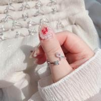 ราคา คลังสินค้าพร้อมแหวนตัวอักษรคริสตัลตัวพิมพ์ใหญ่1ชิ้น26ตัวอักษรแหวนผู้หญิงแหวนปรับขนาดได้เพชรสังเคราะห์ (21454465895)