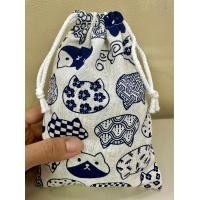 ราคา กระเป๋าผ้า ราคา 10 บาท กระเป๋าหูรูด ถุงผ้า หูรูด ของฝาก ของชำร่วย ของขวัญ (22148470720)