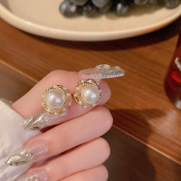 ราคา Maidu เครื่องประดับสไตล์เกาหลีต่างหูอัญมณีมุกที่สวยงามสำหรับผู้หญิงหรูหราและเรียบง่ายหินตาแมวต่างหูทรงเรขาคณิตเครื่องประดับอัญมณีทันสมัย (22050609494)