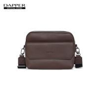ราคา DAPPER กระเป๋าสะพาย Saffiano Flap Pocket Crossbody Bag สีน้ำตาล (22155193500)