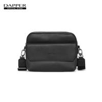 ราคา DAPPER กระเป๋าสะพาย Saffiano Flap Pocket Crossbody Bag สีดำ (22155262372)