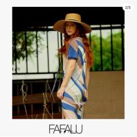 ราคา FAFALU Zoe Dress Navy Zoe Dress ชุดเดรสผ้าพลีทพิมพ์ลาย ทรงตรง (13525926632)