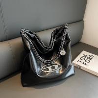 ราคา CARLYN กระเป๋าสะพายข้าง กระเป๋าถือ ขนาดใหญ่ โซ่ เหมาะสมสำหรับการเดินทาง รู้สึกมือสูง 2023 NEW L91TMGW (21010973441)