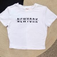 ราคา เสื้อครอปแขนสั้น สกรีน new york ผ้าเรย่อน พร้อมส่ง (21764608898)