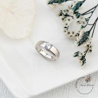 ราคา พร้อมส่ง แหวนดอกพิกุลเล็ก แหวนเพชรงานแฟชั่น แหวนเพชรCZ แหวนลายสวยๆ ใส่ติดนิ้ว ใส่ได้ทุกวัน (20962814298)