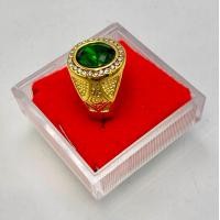 ราคา แหวนทอง 18K พลอยสีเขียวมรกต สีเขียวเป็นสีประจำวันพุธ สวมใส่ได้ทุกราศี ช่วยเสริมบารมี ความอุดมสมบูรณ์ ร่ำรวยร่มเย็น มาให้ผู้สวมใส่ รับประกันสินค้าดีมีคุณภาพ ใส่แล้วโชคดีร่ำรวยๆ (21743564377)