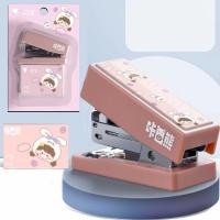 ราคา แม็กเย็บกระดาษพกพา เครื่องเย็บกระดาษขนาดเล็ก ลายการ์ตูนน่ารัก พร้อมลูกแม็ก พร้อมส่งในไทย (21458761562)