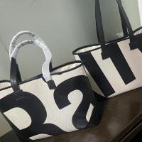 ราคา Rally The Bag กระเป๋าผู้หญิง Tote bag (22150539400)