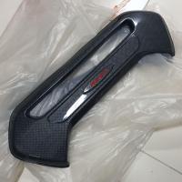 ราคา ครอบเปิดท้าย toyota revo ลายคาร์บอน ใส่ปี 2015 2024 (19482644260)