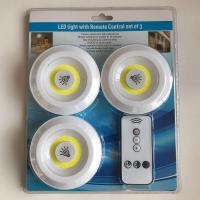 ราคา โคมไฟติดผนัง LED ไฟหัวเตียง ไฟติดผนังแบบไร้สาย ไฟติดผนังไร้สาย ไฟกลางคืน พร้อมรีโมทใช้ถ่านAAA ปรับความสว่าง ตั้งเวลาเปิด ไฟติดทางเดิน ไฟส่องทางเดิน โคมไฟไร้สาย ชาร์จไฟจากusb ไฟติดตู้เสื้อผ้า โคมไฟกลม 