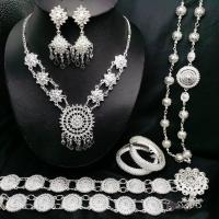 ราคา March Jewelry ชุดเครื่องประดับไทย สร้อยคอ ต่างหูคลิป เข็มขัดหัวเข็มขัด สร้อยสังวาลย์ (20055848982)