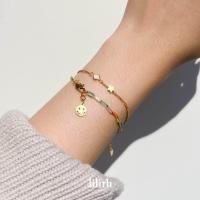 ราคา Lilith Candy smile bracelet สร้อยข้อมือ จี้ยิ้ม (22221894858)