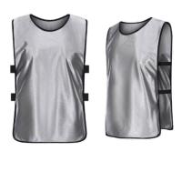 ราคา พร้อมส่ง เสื้อเอี๊ยมกีฬาสี เสื้อกั๊กสี ผู้หญิง แบ่งทีมกีฬา เสื้อกีฬาสี เสื้อคลุมซ้อมกีฬา ฟุตบอล บาสเกตบอล ผ้าลื่นนุ่ม เด็ก ผู้หญิง ผู้ชาย ใส่ได้ (21364752632)