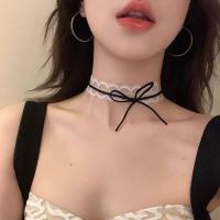 ราคา สร้อยคอโชกเกอร์โบว์ลูกไม้สีขาวสีดำย้อนยุคสำหรับผู้หญิงฮาราจูกุโกธิคเด็กหญิงสีเข้มโบว์สร้อยคอหวานเครื่องประดับผู้หญิง (21930277249)