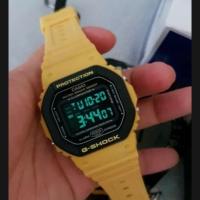 ราคา นาฬิกา Casio ยักษ์เล็ก สายทูโทน DW 5600HR 1DR มีหลายสีให้เลือก ใส่ได้ทุกเพศทุกวัย ตั้งเวลาให้พร้อมแถมฟรีกล่องกระดาษนาฬิกาผู้ชายนาฬิกาผู้หญิง (18131632078)
