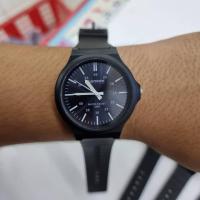 ราคา US 202 นาฬิกาข้อมือ US SUBMARINE กันน้ำ 100 ไม่มีวันที่ นาฬิกาข้อมือผู้ชายผู้หญิง ราคาถูก (15212578479)