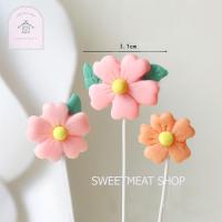 ราคา ตุ๊กตาครอบครัว พ่อ แม่ ลูก ดินปั้น ป้ายHBD ตรีมครอบครัว แต่งเค้ก (21451803027)