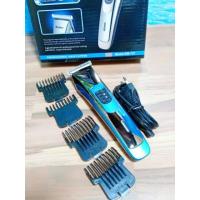 ราคา Kemei แบตตาเลี่ยน แบตตาเลียนตัดผม รุ่น Km 720 KM720 KM032 KM 032 KM418 KM 418 CKL8850 SN5803 KM025 GM 6110 GM 6057 ปัตตาเลี่ยนตัดผมไร้สาย คละสี ชาร์จไฟ เหมาะสำหรับแกะลาย (9564110421)