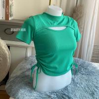 ราคา 513 เสื้อครอปคอกลม อกเว้า มีเชือกรูดเอวด้านข้าง ทรงสวย ผ้าร่อง ผ้านิ่มใส่สบาย (21609416659)