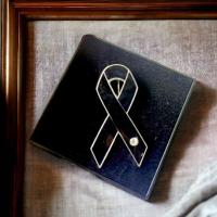 ราคา เข็มกลัดเลข ๙ ไทยติดหน้าอก เข็มกลัดที่ระลึก สะสม ฝังเพรช (21460636503)