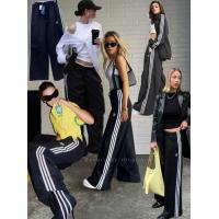 ราคา ADS X NYLON sweatpant 430 กางเกงวอร์มขายาวเอวสูง แต่งแถบข้าง ดีเทลเป็นผ้าร่มไนล่อน ปังมากคะรุ่นนี้ เป็นงานปักโลโก้นะคะ ขึ้นแบบจากของแท้ ทรงสวย ผ้าเนื้ออย่างดี มีเชือกรูดเอวปรับได้ตามชอบ (22211436743)