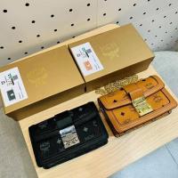 ราคา กระเป๋า MCM crossbody คอลใหม่ล่าสุด งานพร้อมกล่องสีทอง อปก สวยๆ กะทัดรัด ใช้สะดวก สวยเป๊ะมาก ลงรูปจิง ขนาด 7 นิ้ว (15143277014)