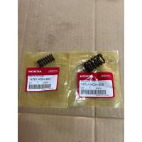 ราคา สปริงวาล์วตัวนอก ตัวใน Sonic แท้ศูนย์ 14751 KGH 900 ตัวนอก 14761 KGH 900 ตัวใน (17830945051)